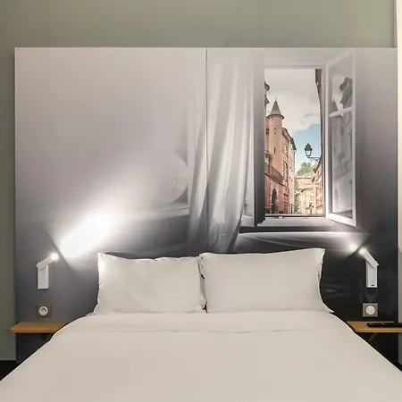 Cambo Hotell