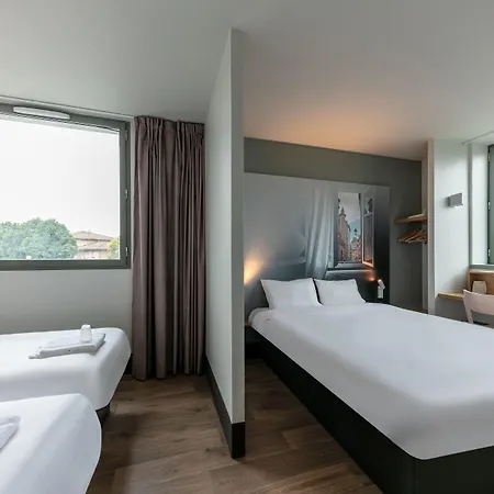 Cambo Hotel